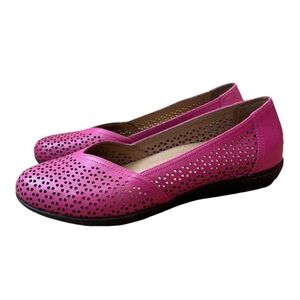 Dansko Neely Perforated Pink Leather Ballet Flats Women’s Size 37 6.5-7 Comfort